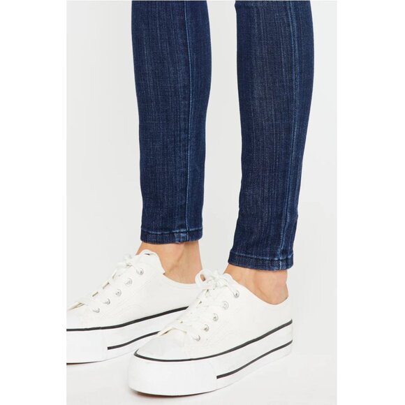 KanCan Ashlyn Mid Rise Super Skinny Jeans in Dark Wash - Sz 3/25 NWT - Picture 5 of 7